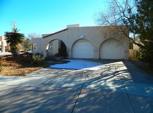 4910 Woodburne Rd NW, Albuquerque, NM 87114
