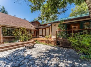 19155 Scenic Drive, Redwood Valley, CA 95470