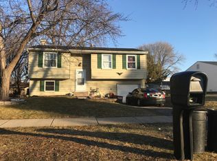 3231 Lantern Dr, Oregon, OH 43616
