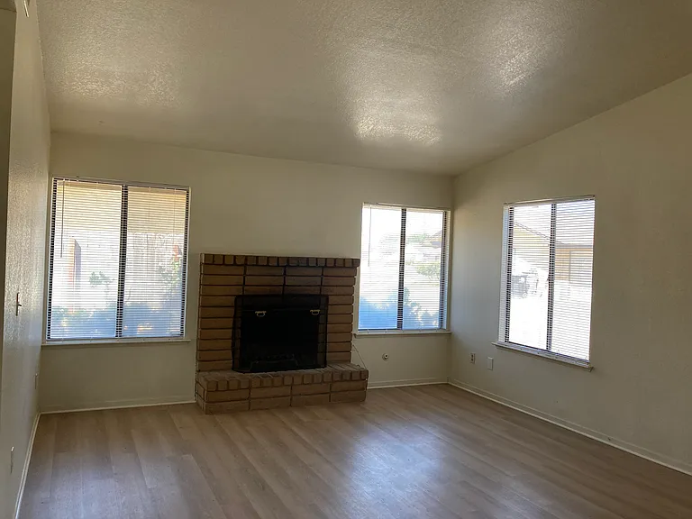 12499 Georgia Ct #B — Photo 6