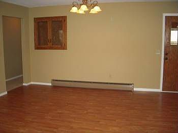 4th image of 111 6th St W