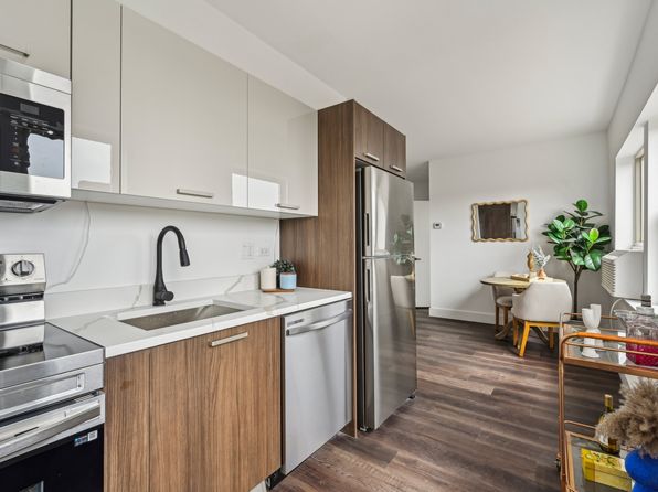 1555 W Hollywood Ave APT 309