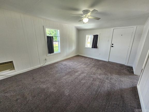 3rd image of 417 Flowers Ln