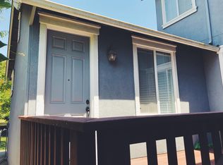 1322 Gordon Ln, Santa Rosa, CA 95404