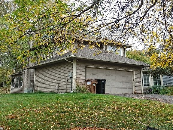 2nd image of 10 Apfelridge Ct