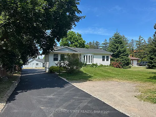251 King St E #UPPER Photo 1