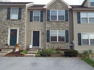 428 Indian Rock Cir #1, Elizabethtown, PA 17022