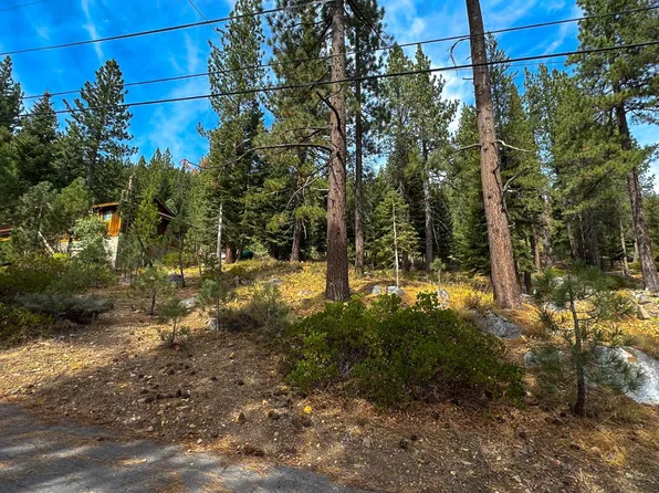 174 Tiger Tail Rd, Olympic Valley, CA 96146