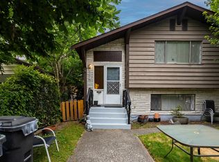 2351 Hawthorne Ave, Pt Coquitlam, BC V3C 1X1