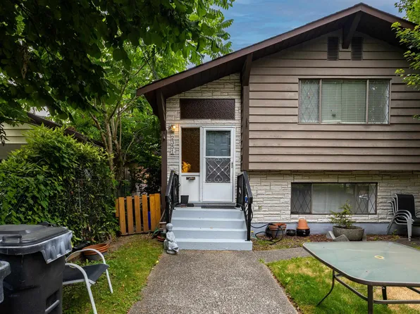 2351 Hawthorne Ave, Pt Coquitlam, BC V3C 1X1