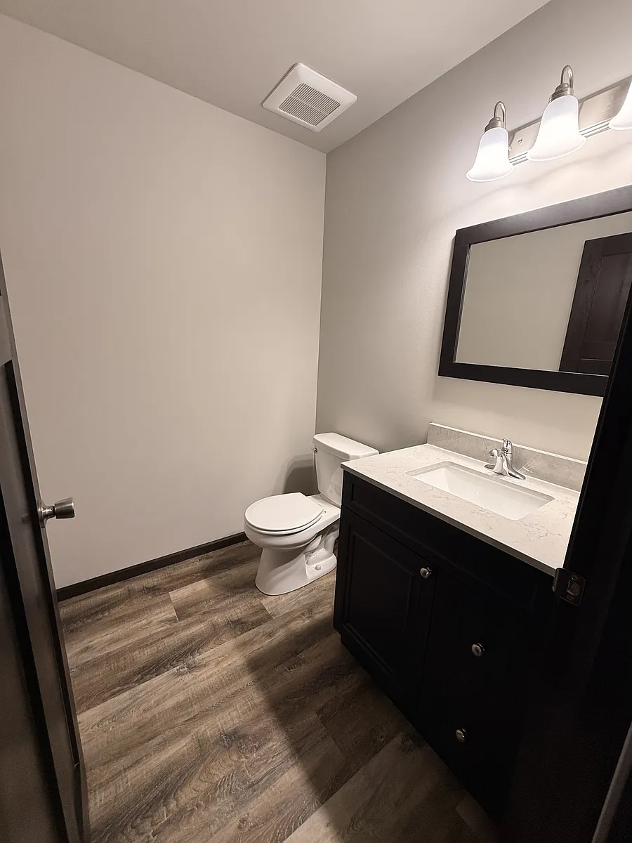 Building Photo - 3135 Oak Knoll Dr #2