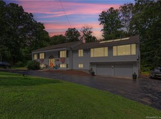 30 Paterson Dr, Middletown, CT 06457