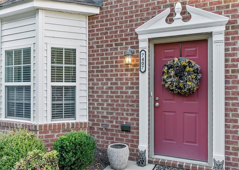 1st image of 7407 Pebble Lake Dr
