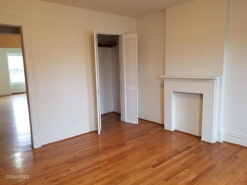 1st image of 833 Putnam Ave APT 3