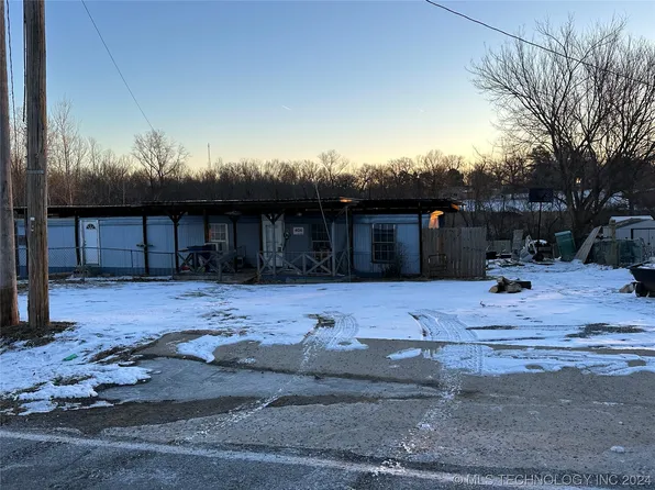406 2nd St, Indianola, OK 74442