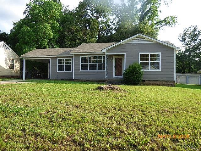 1st image of 302 Brooklyn Dr