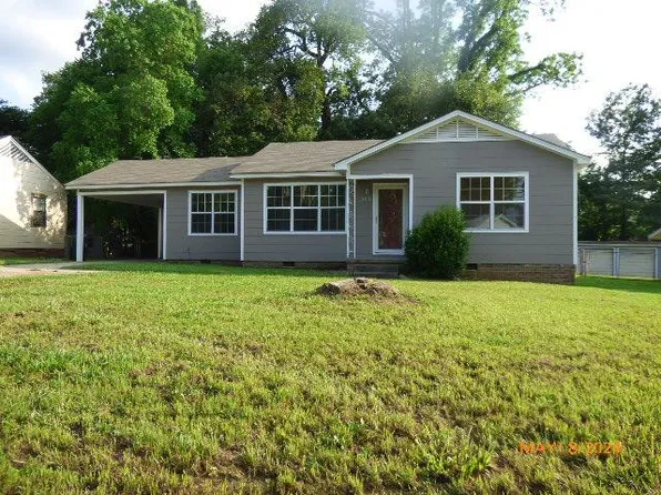 302 Brooklyn Dr, Natchez, MS 39120