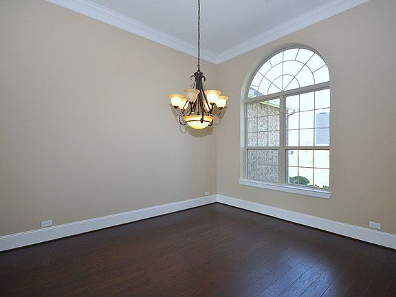4th image of 17711 Lakeside Haven Dr