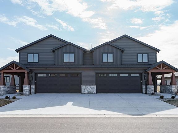 2nd image of 365 Ridge View Drive #15