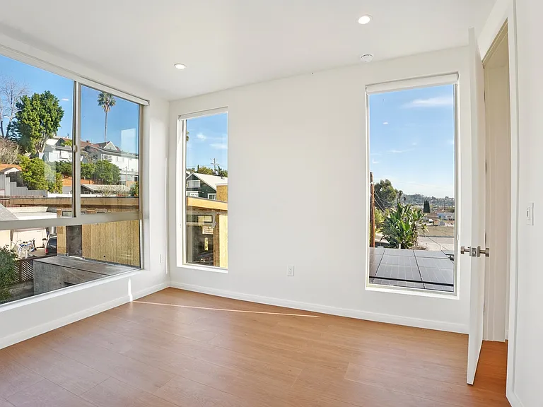 6162 Oak Crest Way #1/4 — Photo 21