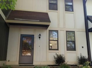 5405 Crossrail Dr, Burke, VA 22015