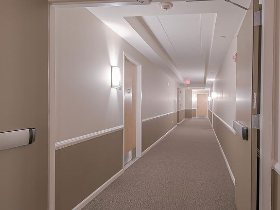 5th image of 656 Pearson St #311C