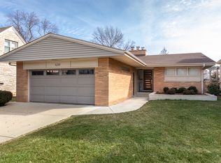 1219 S Knight Ave, Park Ridge, IL 60068