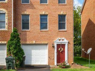 525 Papa Ct, Hagerstown, MD 21740