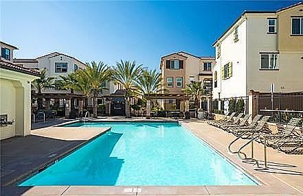 2nd image of 579 Orlando Ct