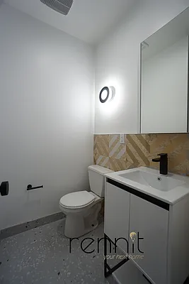 Rented by Rennit Inc. | media 29