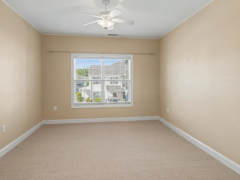 1925 Tara Ct #204 — Photo 30