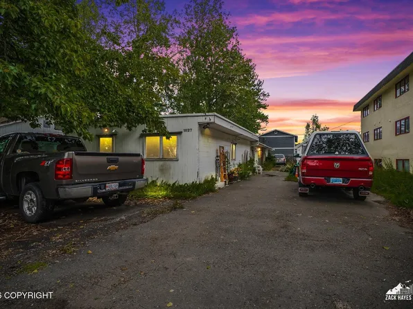 1027 Nelchina St, Anchorage, AK 99501