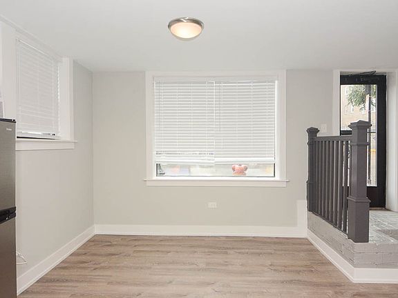 5th image of 3540 N Broadway St Unit G