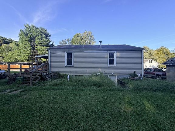 2nd image of 39 Kiefer Way