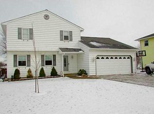 3527 Zuck Rd, Erie, PA 16506