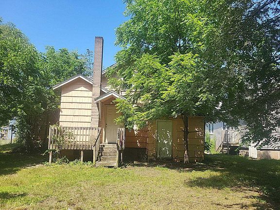 4th image of 186 Howland St