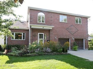 24 S Elm St, Palatine, IL