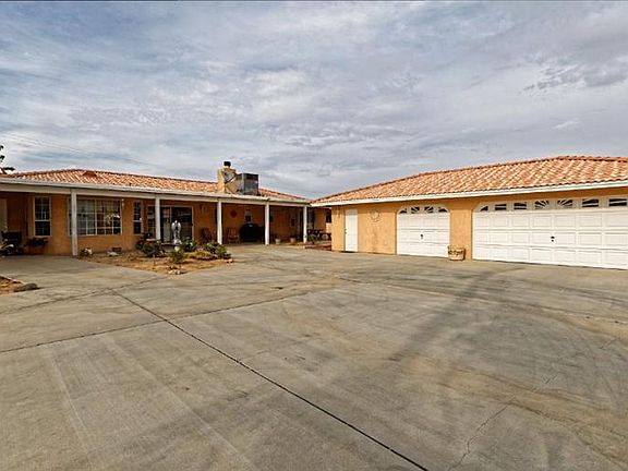 4th image of 17311 Sequoia St