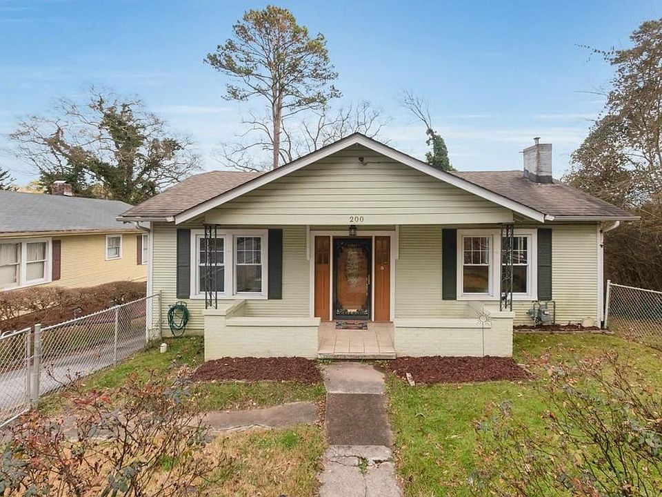 1st image of 200 Dellwood Pl