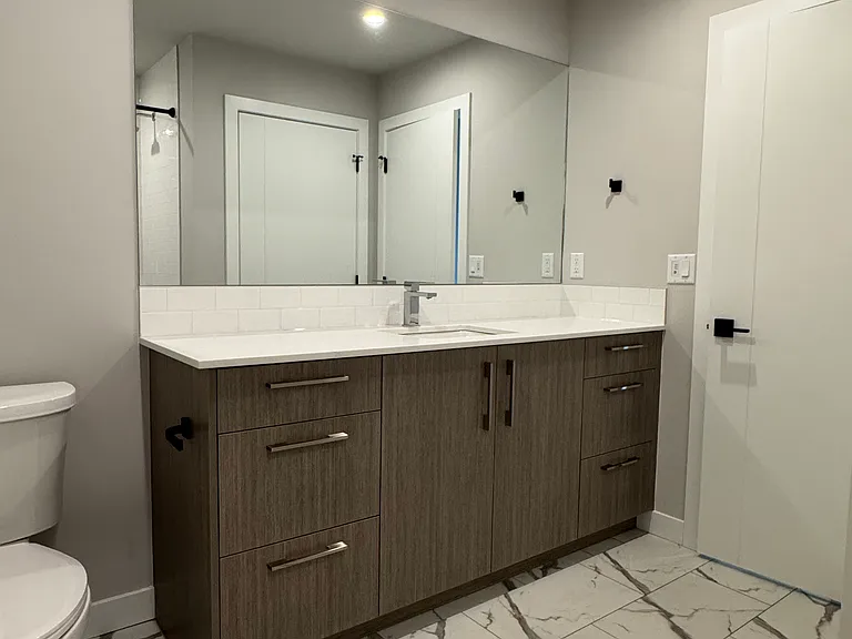 110 18a St NW #508 — Photo 13