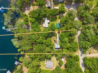 3973 Stillwater Dr, Chipley, FL 32428