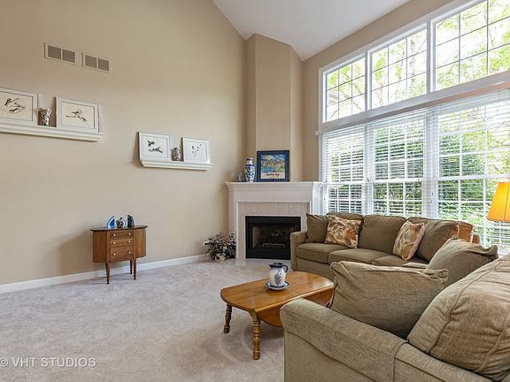 4th image of 3719 King Charles Ln