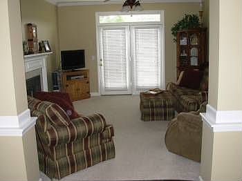5th image of 705 Heath Pl