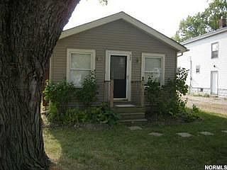 2nd image of 732 Roberts St
