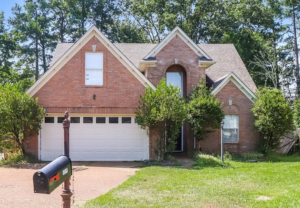 2963 Woodland Elm Cv S