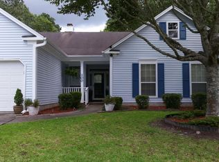 100 Norwich Ct, Goose Creek, SC 29445