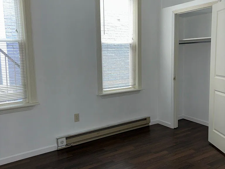 719 E Orange St #1 — Photo 10