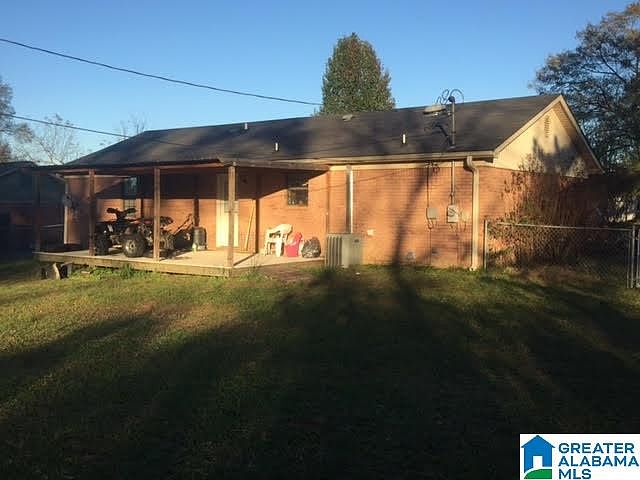 2nd image of 403 Tennessee Ave SE