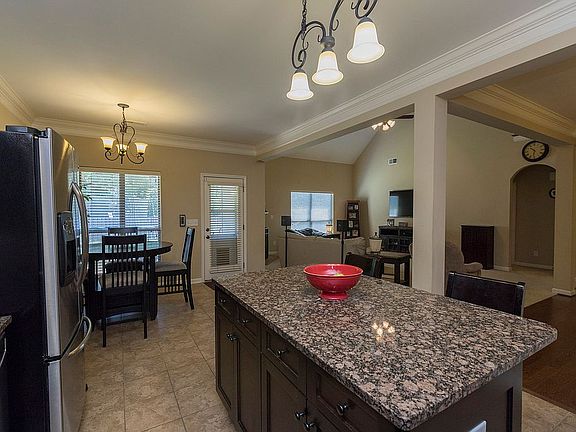 2nd image of 6176 Longmeadow Way