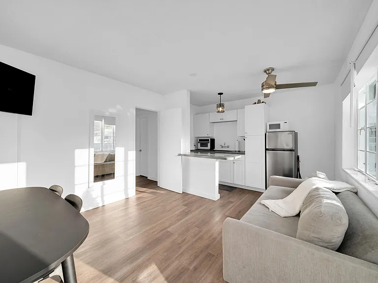 2307 N Ocean Blvd #2 — Photo 3